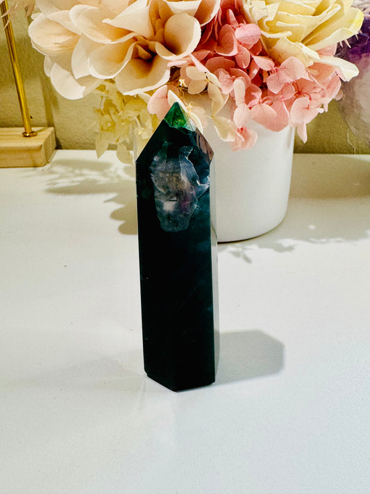 Moss Agate Tower (low grade)