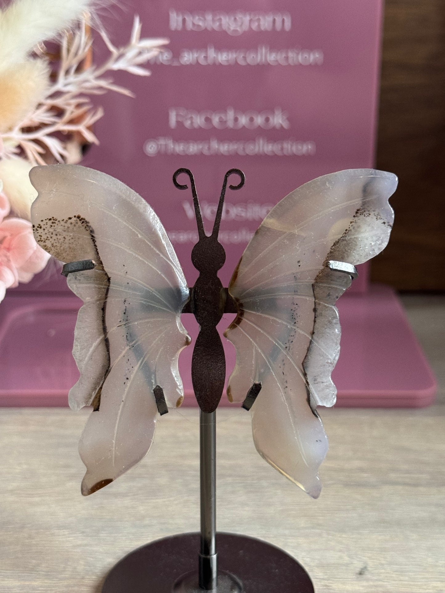 Agate Butterfly Wings with Stand B22