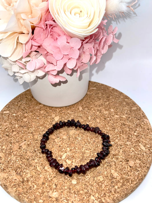 Garnet Chip Bead Bracelet