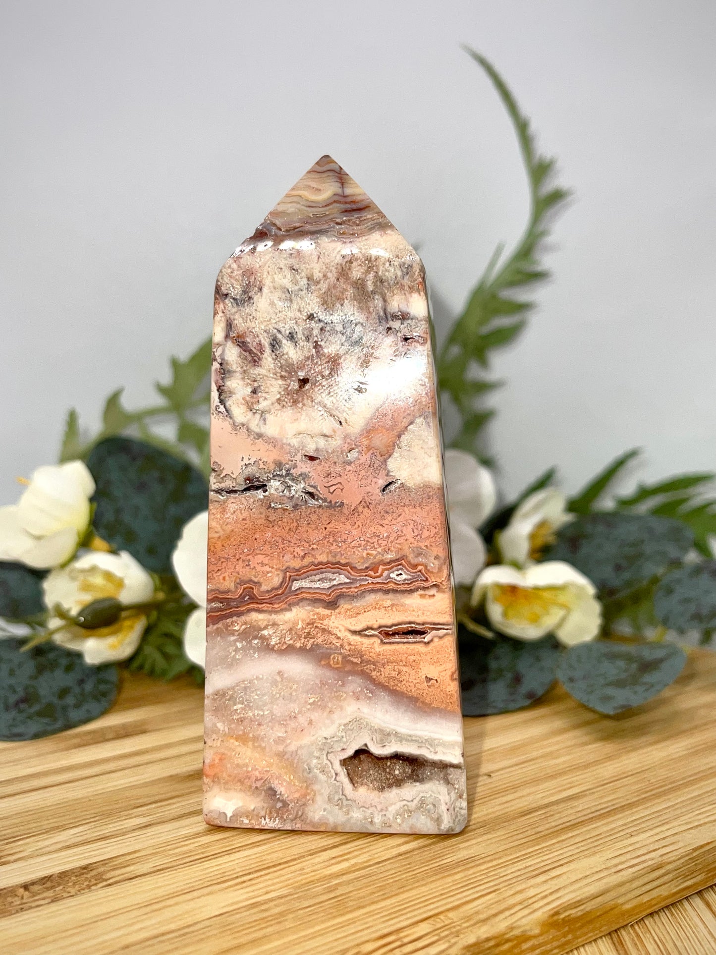 Crazy Lace Agate Tower